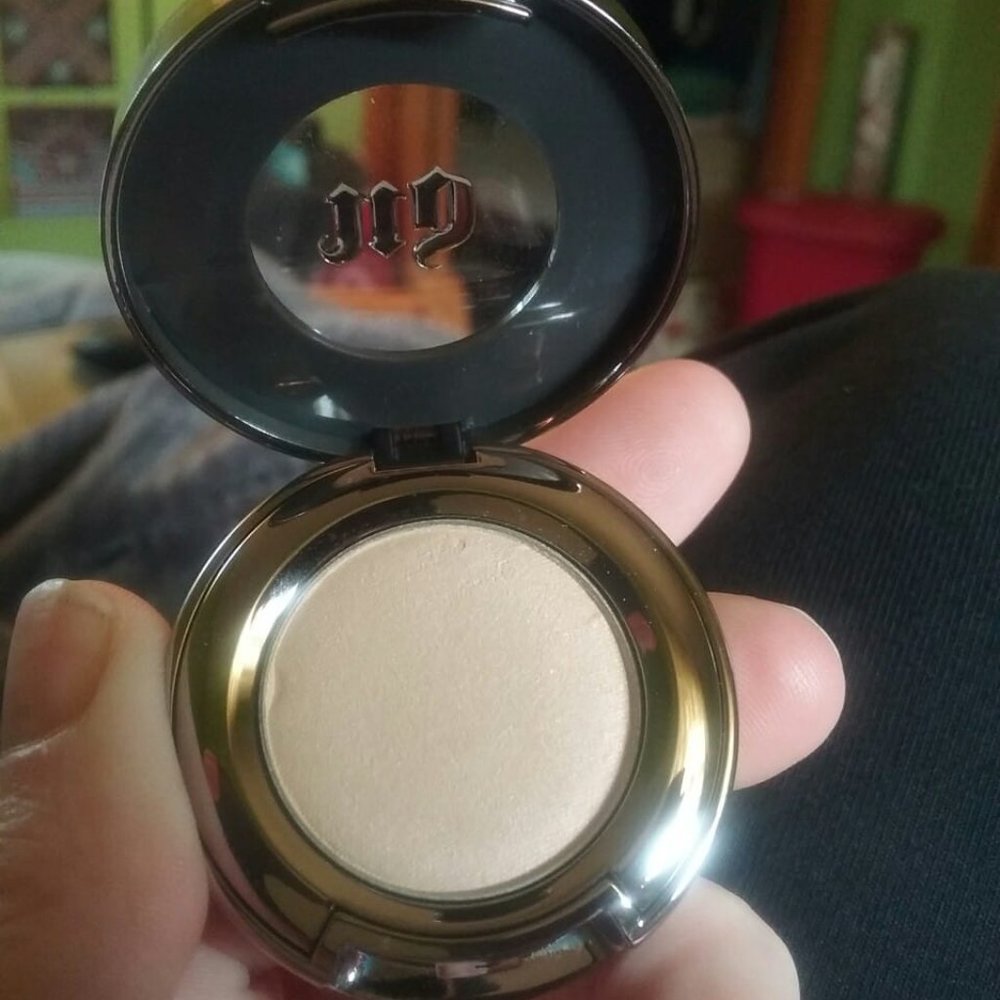 Urban Decay Blonde Eyeshadow